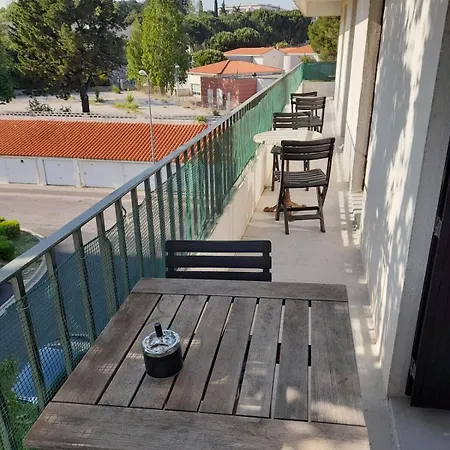 Bel 15 Min De La Апартаменты